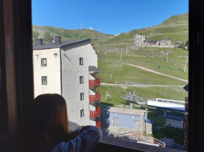 Àtic duplex a peu de pistes amb vistes